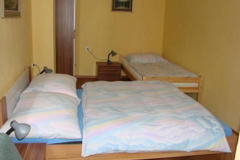 třílůžkový pokoj